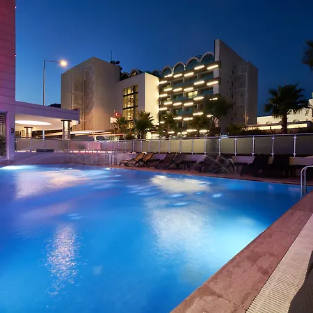 Hotel Maya World