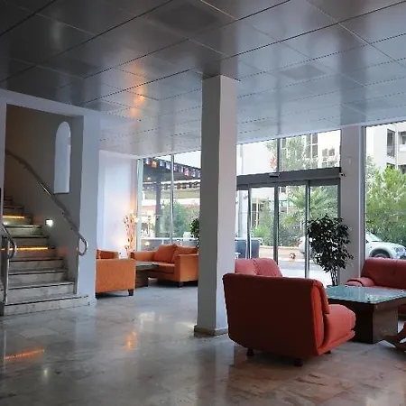 Maya World 4* מרמריס