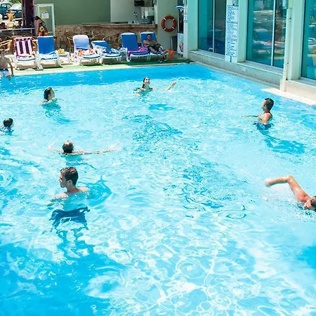 Maya World מלון מרמריס