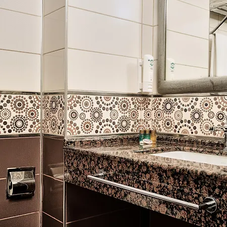 فندق Maya World مرمريس