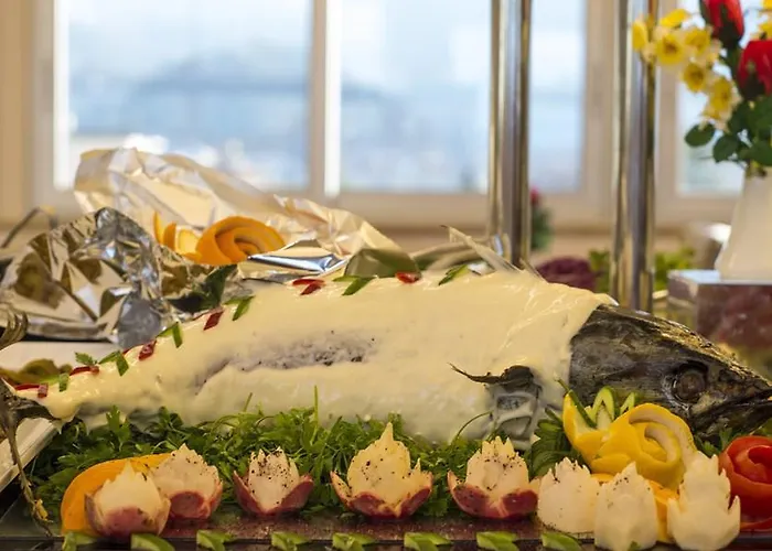 호텔 Maya World 말마리스