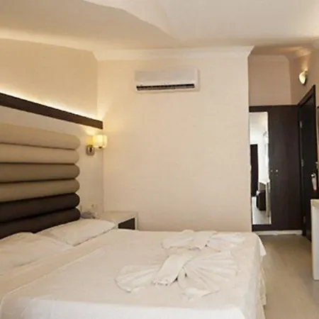 Szálloda Maya World 4*